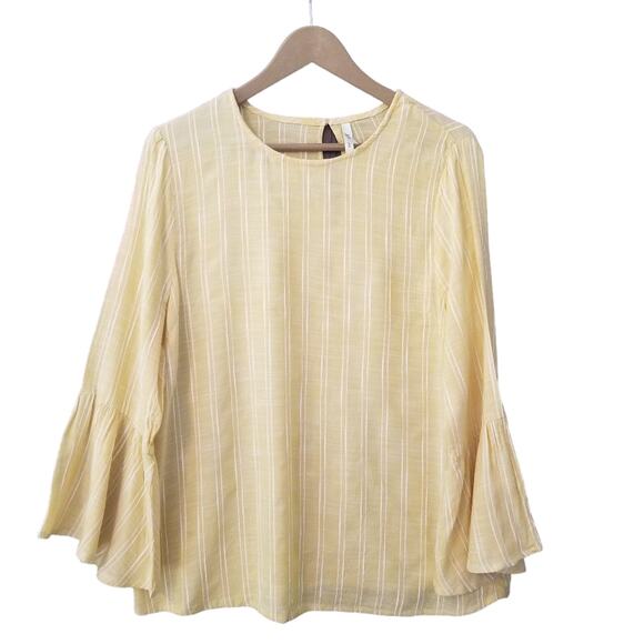 Truth NYC BOHO Pale Yellow  White Bell Sleeve Top Shirt Size XL - Picture 1 of 10